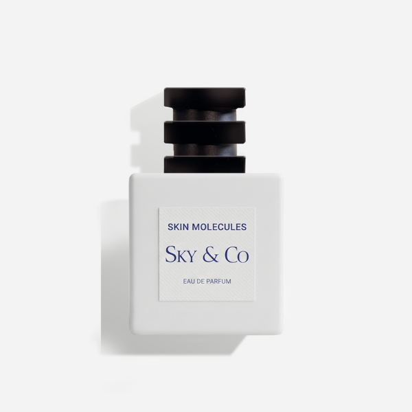 SKIN MOLECULES_FRONT_NOWE TLO 36047